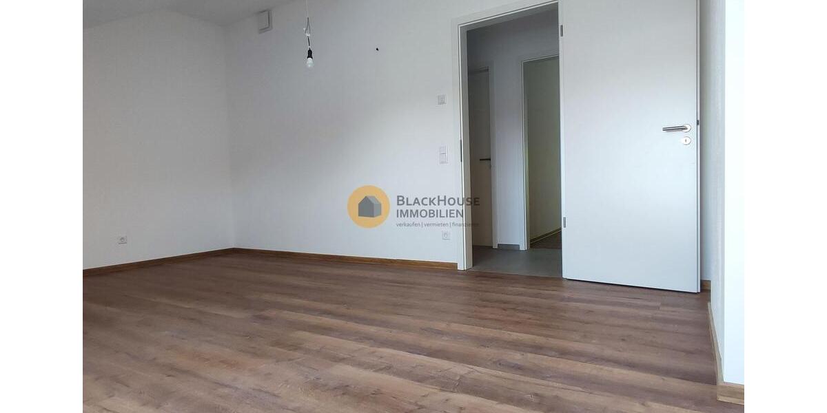 Einfamilienhaus Ingolstadt Südost - 6 Zimmer, 187 m&sup2;, 2.400&euro; | Angebot:24976018