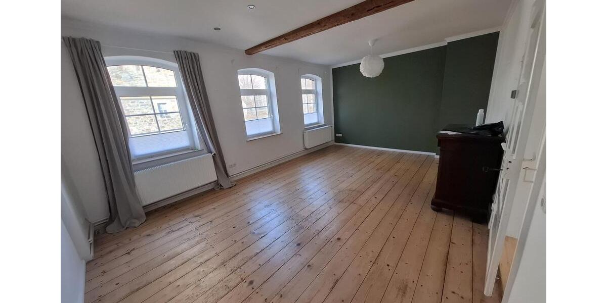Einfamilienhaus Aerzen - 10 Zimmer, 262 m&sup2;, 350.000&euro; | Angebot:25994333