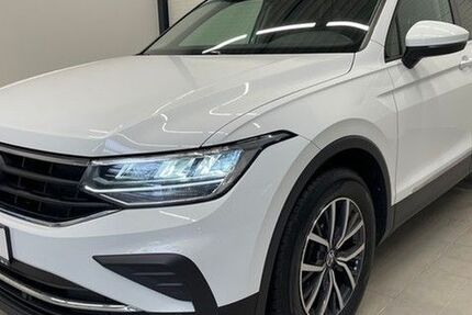 VW Tiguan 155.106 km 21.770 &euro; Cloppenburg 49661