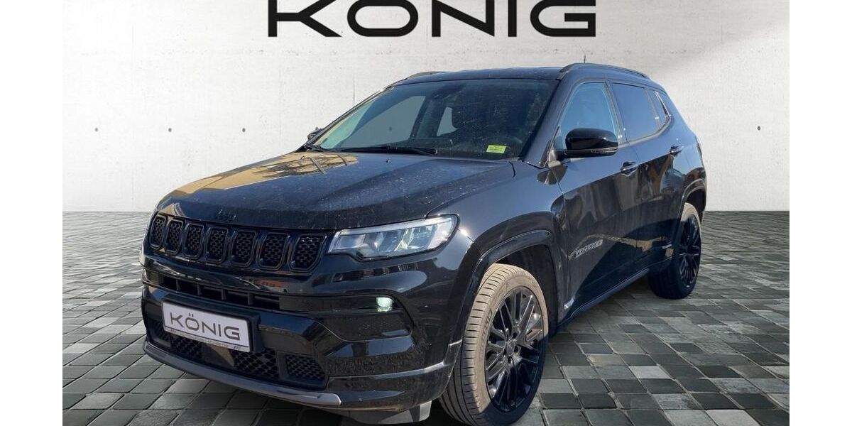 Jeep Compass 22.462 km 27.996 &euro; Teltow 14513
