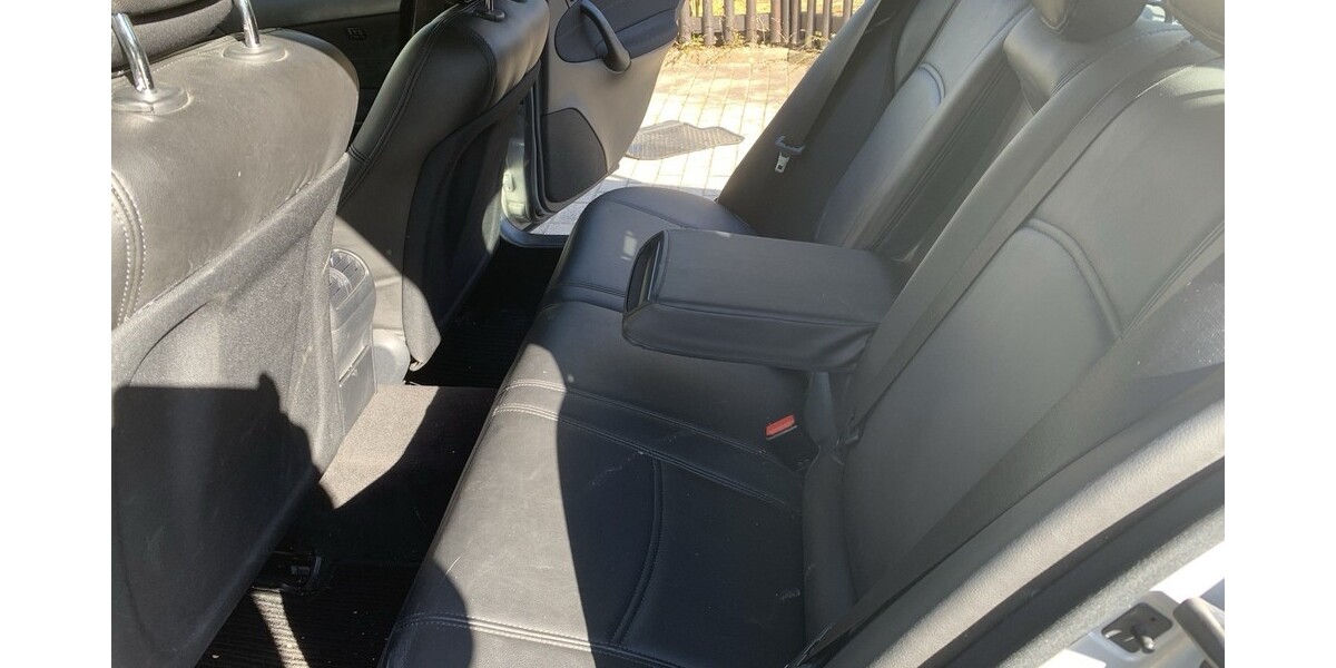 Mercedes-Benz C 200 208.000 km 3.500 &euro; Bernhardswald 93170