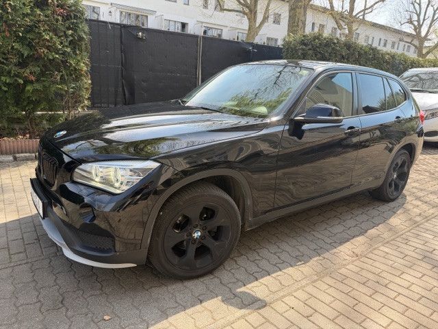 BMW X1 155.402 km 10.950 &euro; Berlin 13407