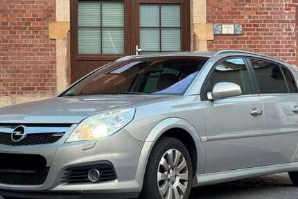 Opel Signum 198.000 km 2.700 &euro; Dresden 01069