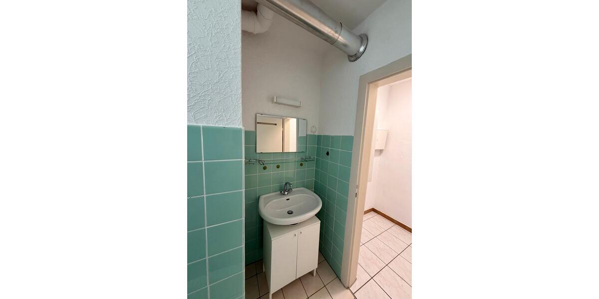 Erdgeschoßwohnung Kaiserslautern Betzenberg - 3 Zimmer, 75 m&sup2;, 180.000&euro; | Angebot:26335853