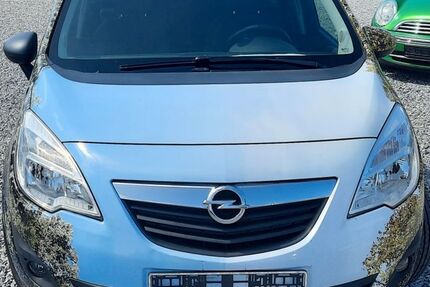 Opel Meriva 89.000 km 3.900 € München 81679