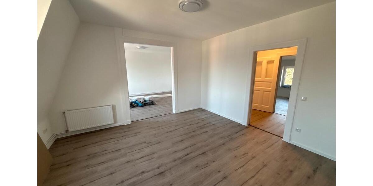 Etagenwohnung Rendsburg - 3 Zimmer, 90 m&sup2;, 1.050&euro; | Angebot:26349160
