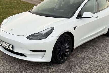Tesla Model 3 86.000 km 27.500 &euro; Außernzell 94532