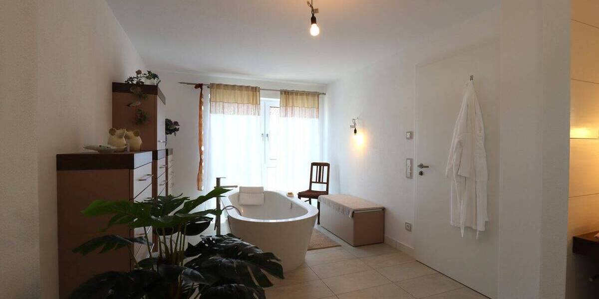 Etagenwohnung Aurach - 4 Zimmer, 170 m&sup2;, 669.000&euro; | Angebot:25668504