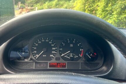 BMW 318 230.000 km 1.100 &euro; Telgte 48291