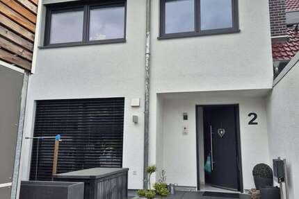 Haus zum Kaufen in Tamm 759.000 € 135 m² 4.5 zimmer