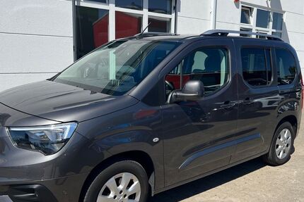 Opel Combo 104.550 km 13.890 &euro; Bad Dürrheim 78073