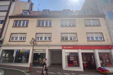 Haus zum Kaufen in Pirmasens 495.000 € 274 m²