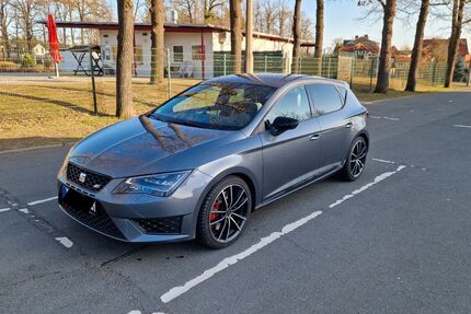 Seat Leon 82.000 km 16.900 &euro; Hameln 31787