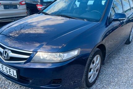 Honda Accord 303.000 km 990 &euro; Worms 67547