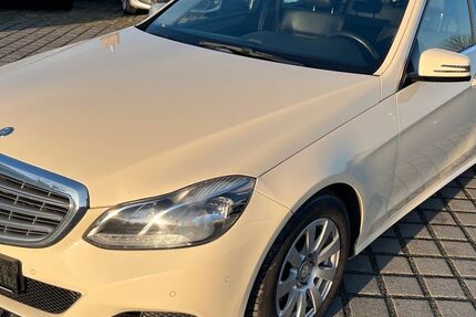 Mercedes-Benz E 200 429.400 km 5.200 &euro; Kodersdorf 02923
