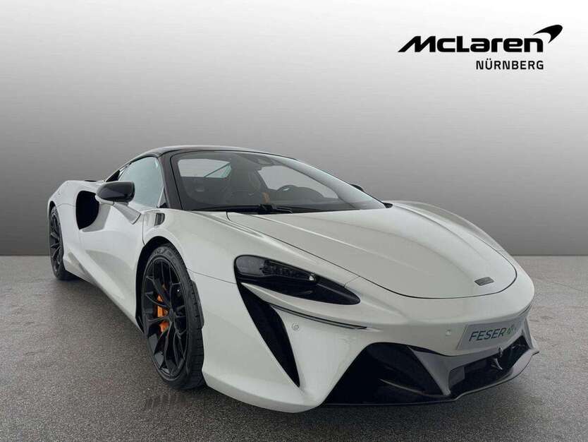 McLaren Artura 2.000 km 339.940 € Nürnberg 90441
