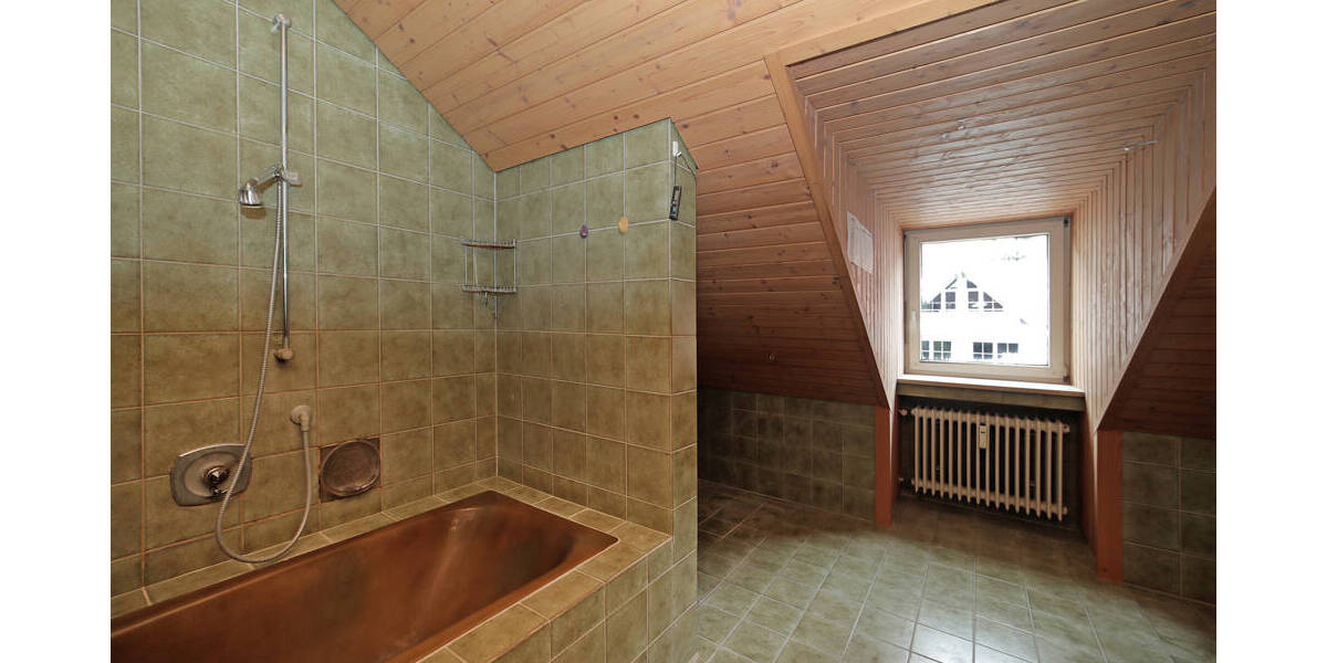 Etagenwohnung Bad Tölz - 2 Zimmer, 72 m&sup2;, 360.000&euro; | Angebot:26175158