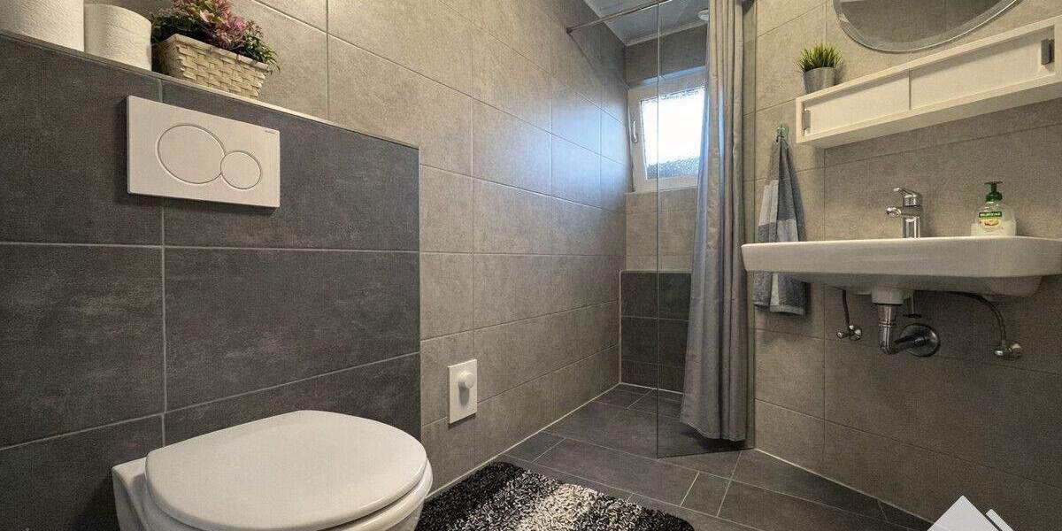 Mehrfamilienhaus, Wohnhaus Lähden / Holte Holte-Lastrup - 7 Zimmer, 220 m&sup2;, 259.000&euro; | Angebot:25836642