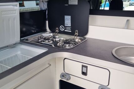 Ford Transit Custom 49.000 km 46.990 € München 81825