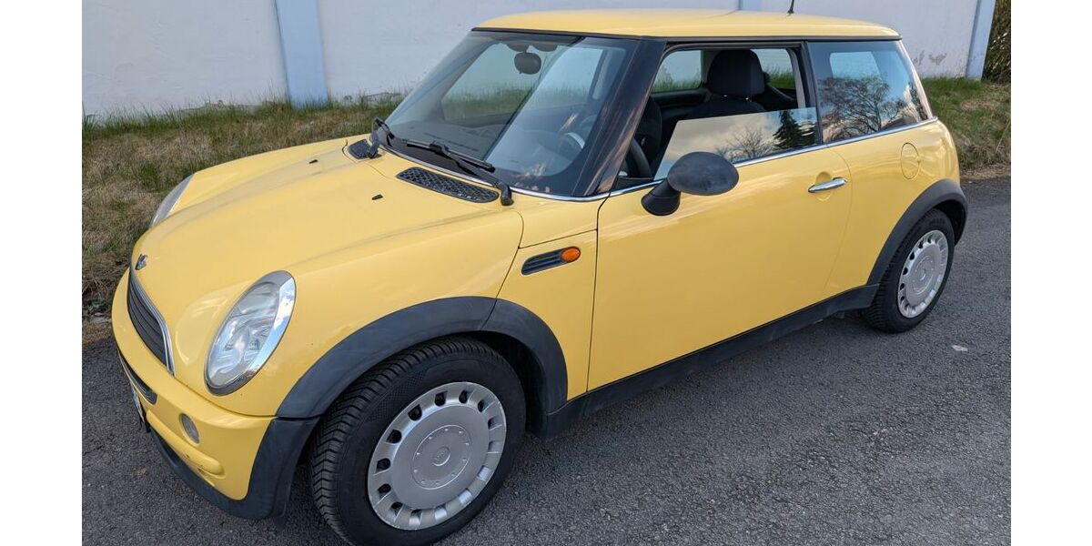 Mini ONE 155.095 km 1.900 &euro; Wiesentheid 97353