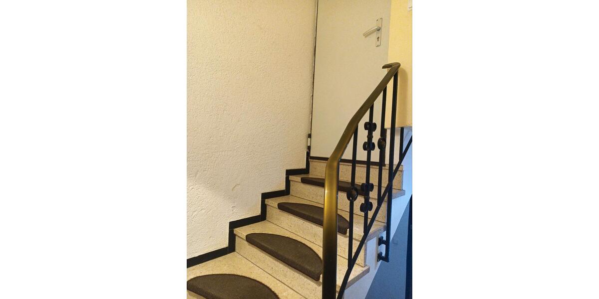 Einfamilienhaus Bullay - 7 Zimmer, 100 m&sup2;, 175.000&euro; | Angebot:24272390