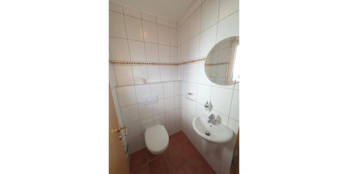 Einfamilienhaus Siegen Dillnhütten - 4 Zimmer, 113 m&sup2;, 1.350&euro; | Angebot:25483421