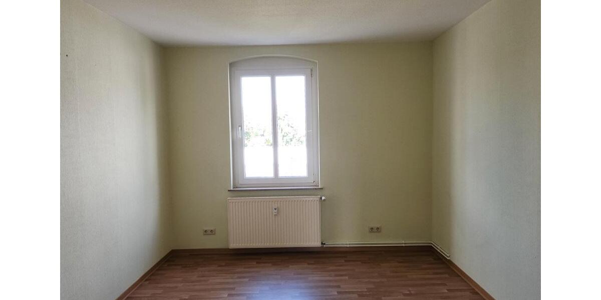 Etagenwohnung Schönebeck (Elbe) - 3 Zimmer, 72 m&sup2;, 370&euro; | Angebot:25992965