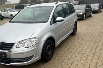 VW Touran 158.000 km 1.490 &euro; Mengkofen 84152