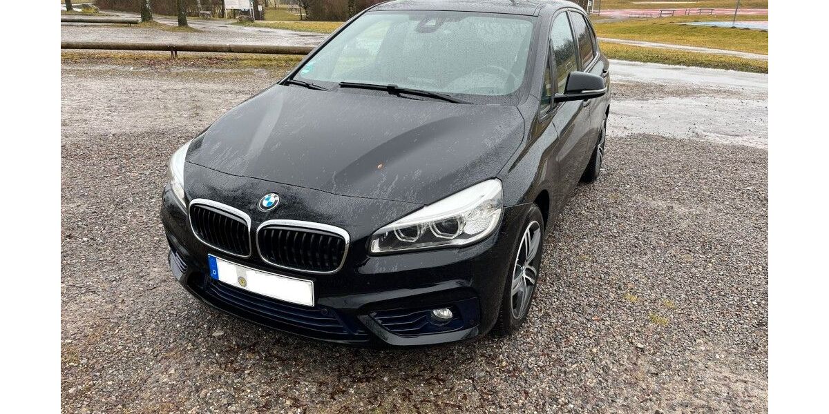 BMW 218 Active Tourer 99.000 km 10.500 &euro; Gäufelden 71126