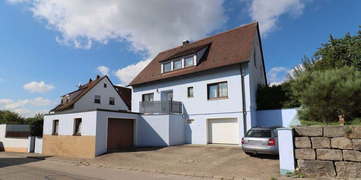Mehrfamilienhaus, Wohnhaus Lehrberg Gräfenbuch - 7 Zimmer, 188 m&sup2;, 359.000&euro; | Angebot:25679034