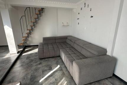 WohnungWohngemeinschaft zu vermieten 4 Zimmer