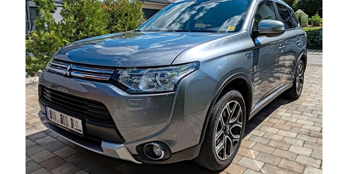 Mitsubishi Plug-in Hybrid Outlander 246.000 km 12.000 &euro; Perkam 94368