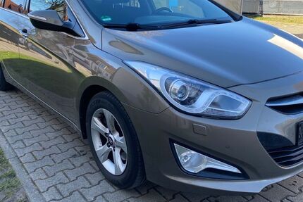 Hyundai i40 189.000 km 6.950 &euro; Osthofen 67574