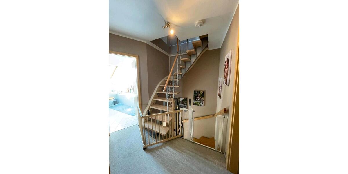 Doppelhaushälfte Freiberg - 5 Zimmer, 125 m&sup2;, 365.000&euro; | Angebot:26999342