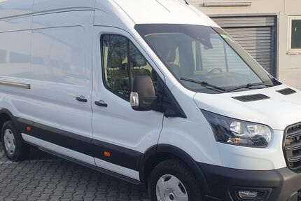 Ford Transit 95.000 km 18.900 &euro; München 81825