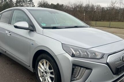 Hyundai IONIQ 99.989 km 13.900 &euro; Wildau 15745