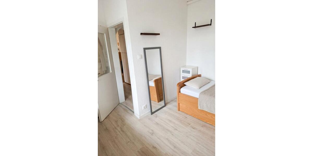 Etagenwohnung Heddesheim - 5 Zimmer, 111 m&sup2;, 1.090&euro; | Angebot:26012949