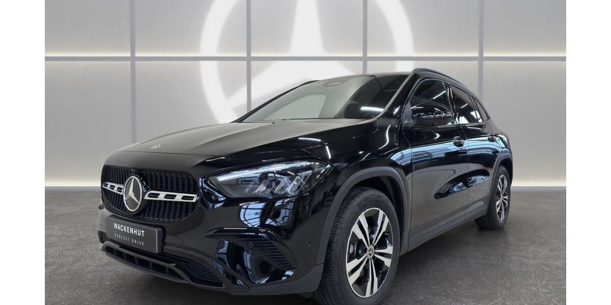 Mercedes-Benz GLA 200 9.900 km 42.900 &euro; Nagold 72202