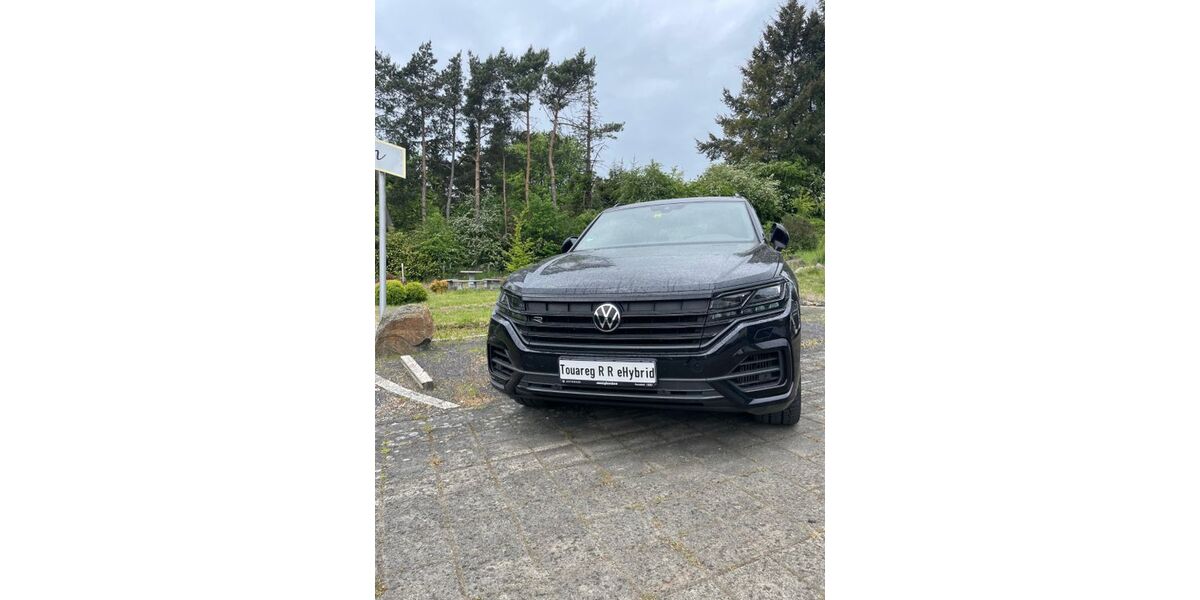 VW Touareg 43.500 km 58.900 &euro; Winterspelt 54616