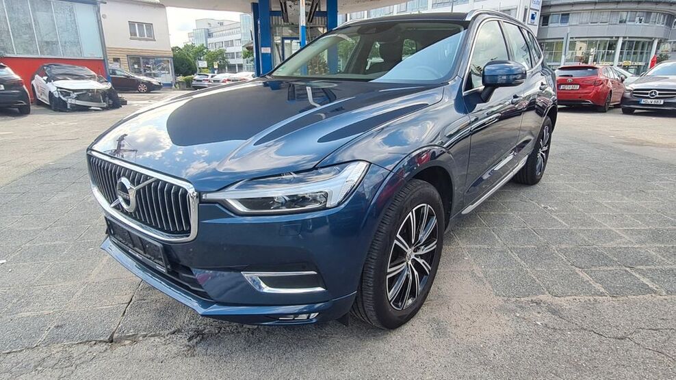 Volvo XC60 95.000 km 29.900 € Heidelberg 69115