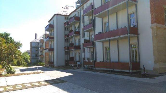 Zimmer Dresden Löbtau-Nord - 2 Zimmer, 65 m&sup2;, 630&euro; | Angebot:26392619
