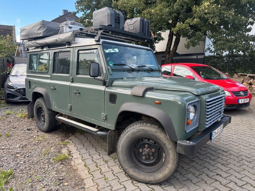 Land Rover Defender 88.000 km 39.990 € Radevormwald 42477