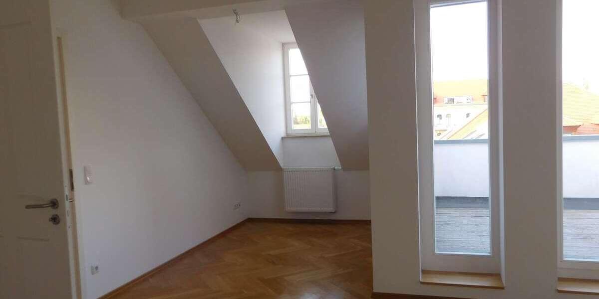 Etagenwohnung Leipzig Nord - 4 Zimmer, 92 m&sup2;, 390.000&euro; | Angebot:26330413