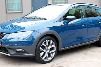 Seat Leon 170.000 km 13.990 € München 80636