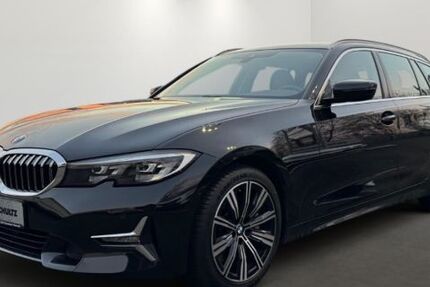 BMW 330 101.421 km 25.980 &euro; Düsseldorf 40589