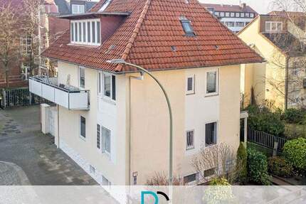 Haus Bremerhaven Geestemünde - 8 Zimmer, 266 m&sup2;, 459.000&euro; | Angebot:25676345