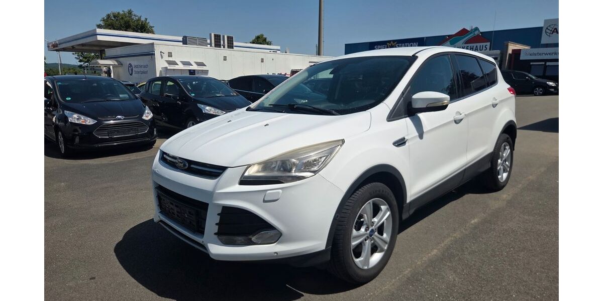 Ford Kuga 113.872 km 9.200 &euro; Melle 49324