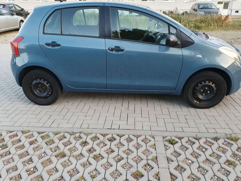 Yaris