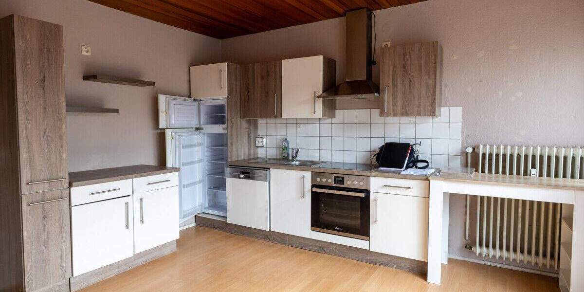 Mehrfamilienhaus, Wohnhaus Delmenhorst Iprump/Varrelgraben - 7 Zimmer, 286 m&sup2;, 333.000&euro; | Angebot:23960321