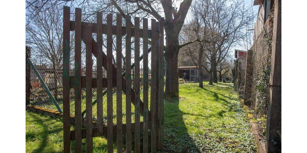 Einfamilienhaus Hungen Villingen - 7 Zimmer, 135 m&sup2;, 245.000&euro; | Angebot:26359752